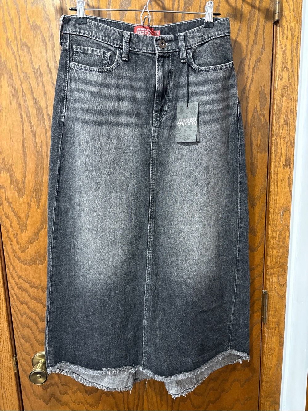 Johnny Was Sasson Vienna Midi True Black Denim A Line Skirt Raw Hem size 28 NEW
